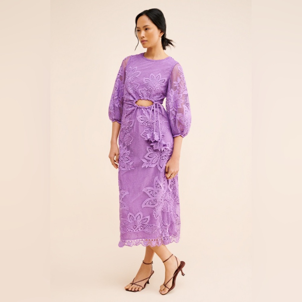 FARM RIO Cut Out Guipire Midi Dress in Lilac
